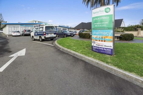 Photo of property in 37 Karewa Parade, Papamoa Beach, Papamoa, 3118