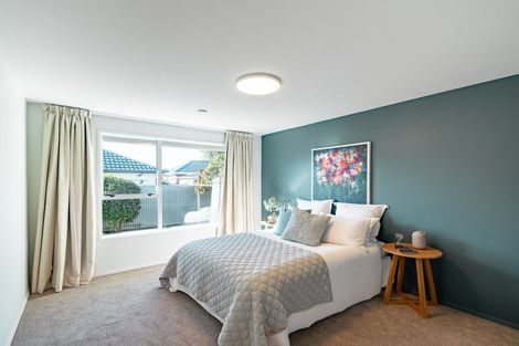 Photo of property in 18 Sawtell Place, Northcote, Christchurch, 8052