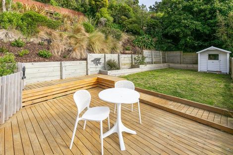 Photo of property in 103 Makara Road, Karori, Wellington, 6012