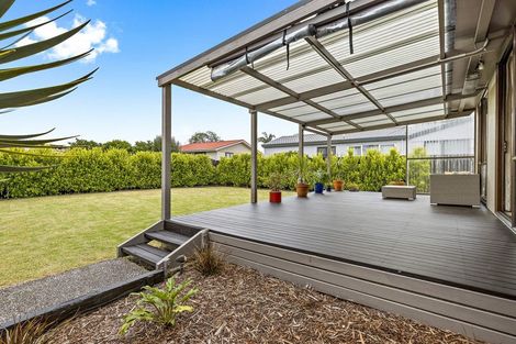 Photo of property in 7 Starforth Place, Henderson, Auckland, 0612