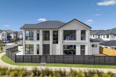 Photo of property in 4 Knockanara Drive, Flat Bush, Auckland, 2019