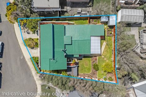 Photo of property in 6 Haast Close, Kelson, Lower Hutt, 5010