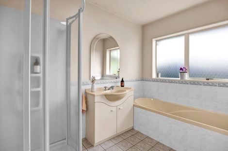 Photo of property in 25 Rimu Street, Inglewood, 4330