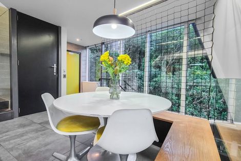 Photo of property in 64a Orangi Kaupapa Road, Northland, Wellington, 6012