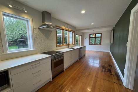 Photo of property in 235 Waimea Terrace, Beckenham, Christchurch, 8023