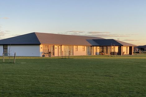 Photo of property in 65 Haymakers Crescent, Rolleston, 7614