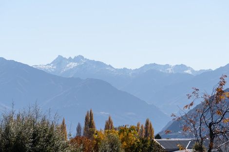 Photo of property in 77b Meadowstone Drive, Wanaka, 9305