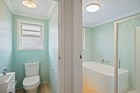 Photo of property in 34 Marlborough Street, Levin, 5510