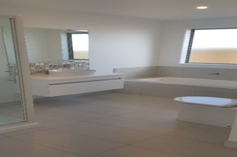 Photo of property in 4 Piripono Crescent, Pukekohe, 2120