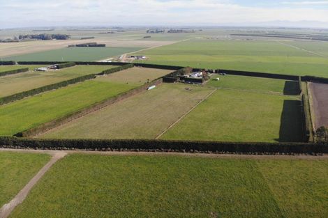 Photo of property in 1371 Longbeach Road, Eiffelton, Ashburton, 7774
