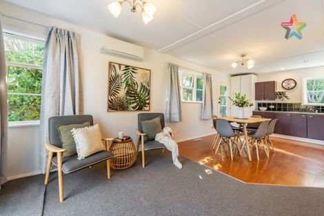 Photo of property in 3 Montgomery Avenue, Karori, Wellington, 6012