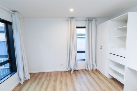 Photo of property in 5b Salmont Place, Kelburn, Wellington, 6012