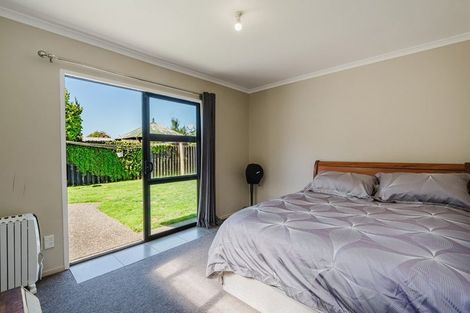 Photo of property in 18 Jasmine Avenue, Dinsdale, Hamilton, 3204