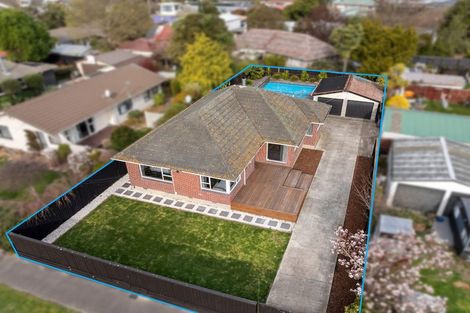 Photo of property in 4 Erin Crescent, Mairehau, Christchurch, 8013