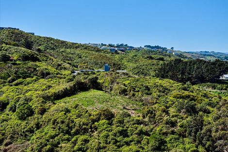 Photo of property in 50 Dungarvan Road, Newlands, Wellington, 6037