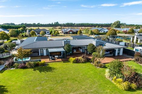 Photo of property in 35 Rossington Drive, West Melton, 7618