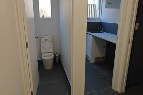 Photo of property in 42 Sharon Road, Waiake, Auckland, 0630