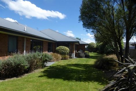 Photo of property in 4 Springwater Avenue, Northwood, Christchurch, 8051