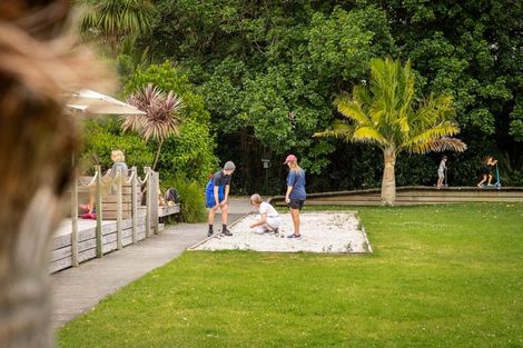 Photo of property in 117 Hibiscus Drive, Orewa, 0931