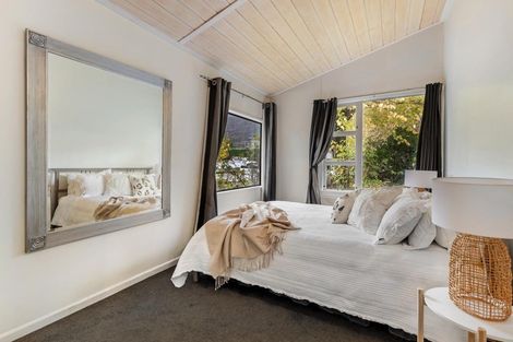 Photo of property in 38 Centennial Avenue, Arrowtown, 9302