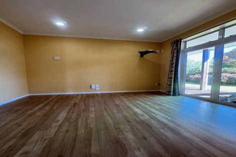 Photo of property in 16 Washington Place, Havelock North, 4130