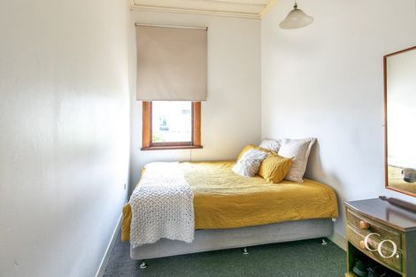 Photo of property in 230 Mayfair Avenue, Mayfair, Hastings, 4122