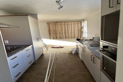 Photo of property in 18 James Street, Mangere East, Auckland, 2024