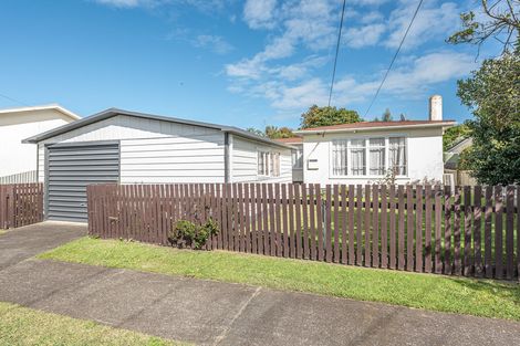 Photo of property in 3 Harris Place, Gonville, Whanganui, 4501