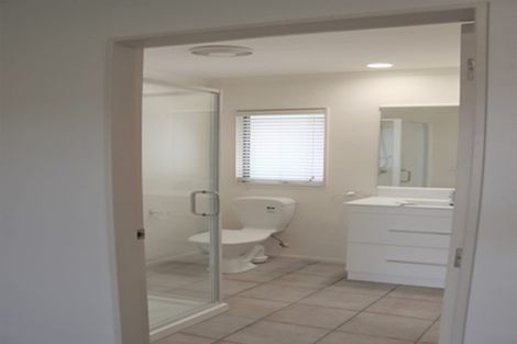 Photo of property in 4 Molyneux Place, Welcome Bay, Tauranga, 3112