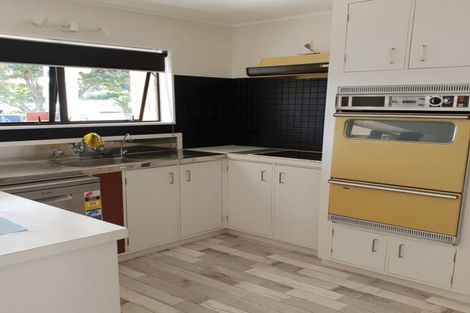 Photo of property in 1/28 Hall Street, Pukekohe, 2120