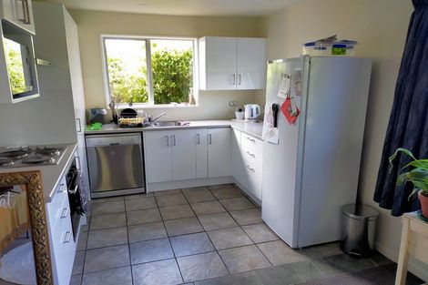 Photo of property in 2/10 Prossers Road, Saint Martins, Christchurch, 8022