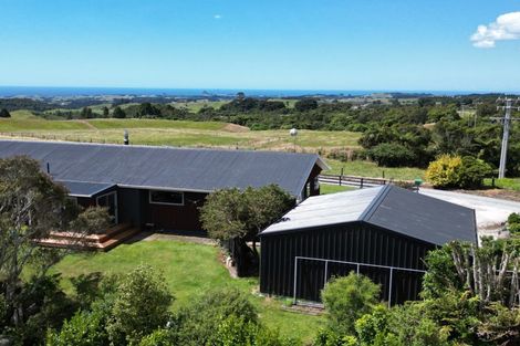 Photo of property in 415 Kirihau Road, Koru, New Plymouth, 4374