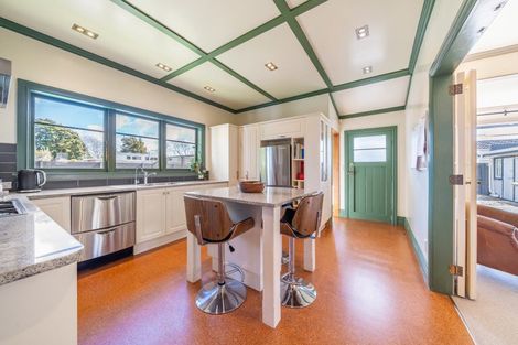 Photo of property in 46 Ararino Street, Trentham, Upper Hutt, 5018