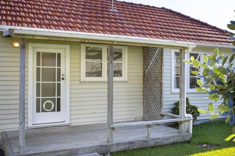 Photo of property in 2/25 Mangakura Road, Helensville, 0800