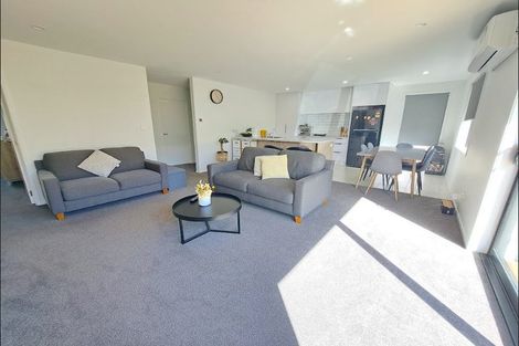 Photo of property in 10 Rehua Place, Waiwhakaiho, New Plymouth, 4312