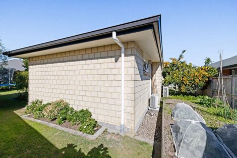 Photo of property in 11 Norfolk Drive, Cambridge, 3434