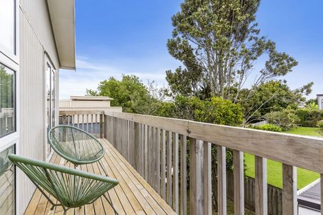 Photo of property in 37 Whitford Road, Howick, Auckland, 2014