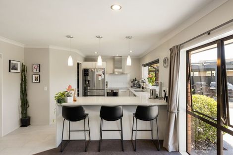 Photo of property in 10 Harrowfield Drive, Harrowfield, Hamilton, 3210