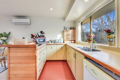 Photo of property in 15b Taylor Terrace, St Andrews, Hamilton, 3200