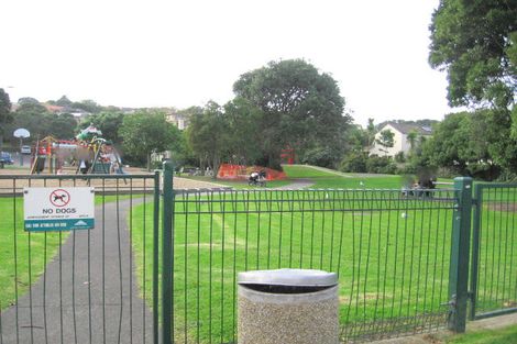 Photo of property in The Georgian, 1-14/8 Sidmouth Street, Mairangi Bay, Auckland, 0630