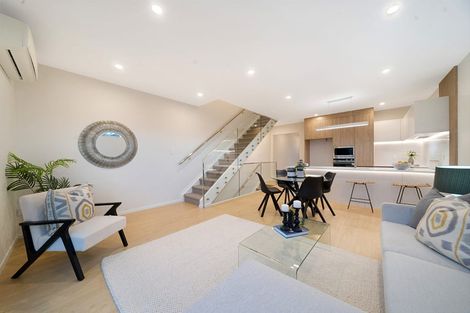 Photo of property in 11a Hebron Road, Waiake, Auckland, 0630