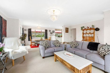 Photo of property in 143 Dixon Street, Masterton, 5810