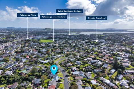 Photo of property in 4 Riverhills Avenue, Pakuranga Heights, Auckland, 2010