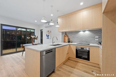 Photo of property in 5e Poto Street, Te Atatu South, Auckland, 0610