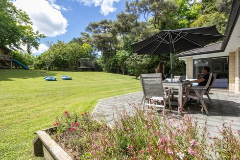 Photo of property in 9 Buttercup Place, Waimauku, 0812