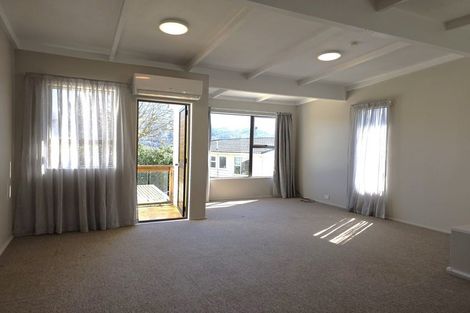 Photo of property in 9a Ash Grove, Ranui, Porirua, 5024
