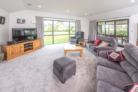 Photo of property in 30 Edith Collier Drive, Otamatea, Whanganui, 4500