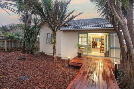 Photo of property in 13b Ambler Avenue, Glen Eden, Auckland, 0602