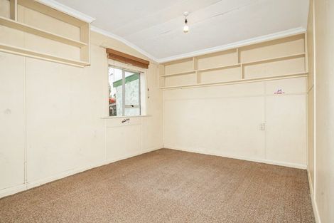 Photo of property in 10 Burns Street, Milton, 9220