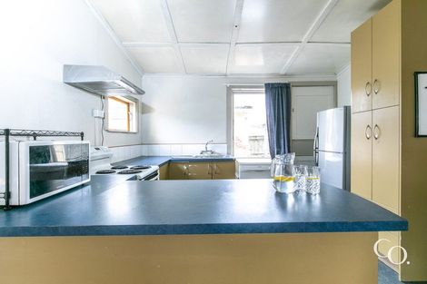 Photo of property in 230 Mayfair Avenue, Mayfair, Hastings, 4122